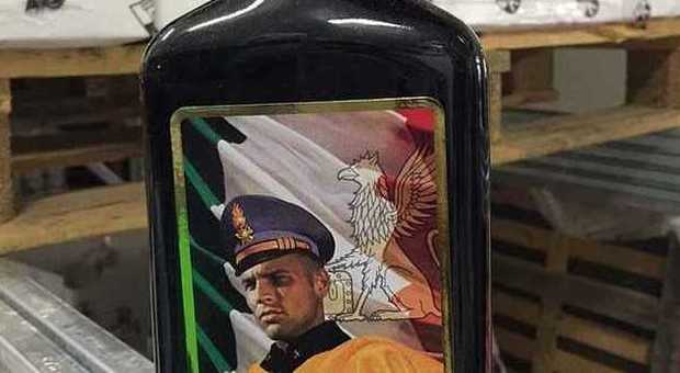 Pesaro, carabinieri e finanza nell'etichetta dei liquori: denunce e maxisequestri