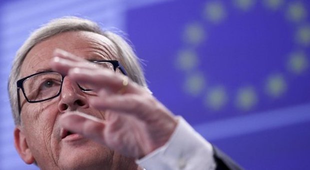 «Accordi segreti per pagare meno tasse in Lussemburgo». Scoppia il caso "Luxleaks", Juncker nel mirino