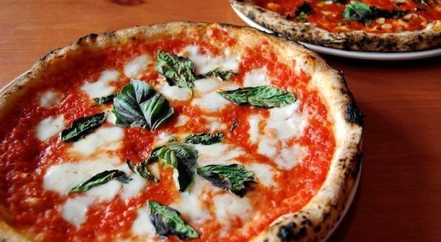 Mafia, revocata la licenza all'Antica pizzeria da Michele a Milano