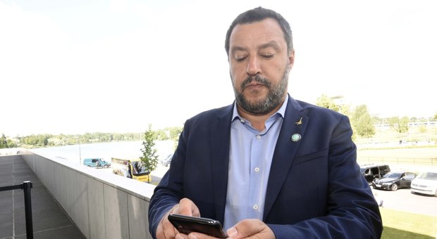 "Bibbiano" sorpassa "Salvini": su Google è più cercato del vicepremier