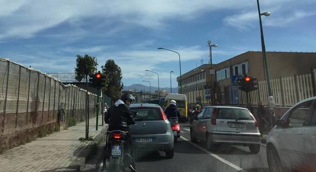 Viale Campania, un anno dopo entrano in funzione i semafori