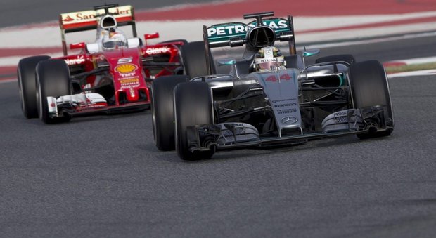 Montmelò, Ferrari veloce ma per Hamilton la Mercedes è super