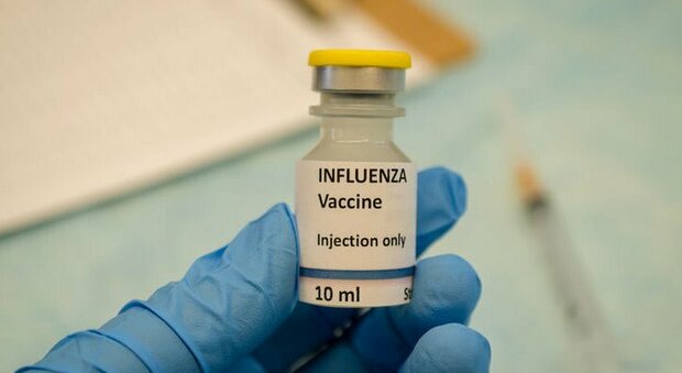 Influenza, dosi di vaccino già consegnate ai medici di Napoli