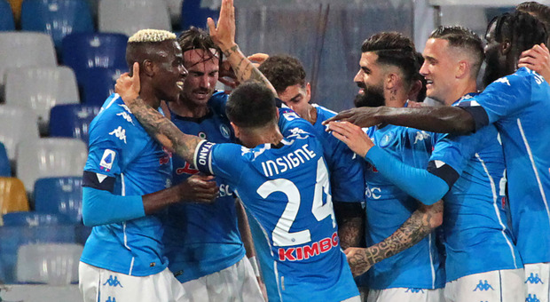 Napoli-Udinese, le pagelle: Osimhen fa la differenza, Fabian sontuoso in mediana. Okaka tiene a galla i friulani nel primo tempo