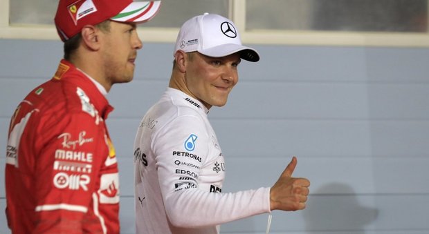 Mercedes in prima fila: Bottas davanti ad Hamilton. Terzo Vettel, quinto Raikkonen