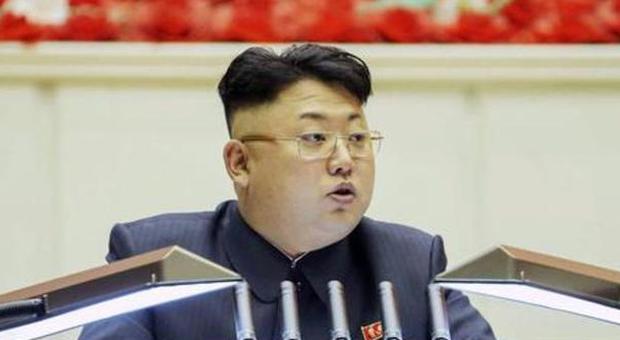 Coree, il dittatore Kim Jong Un dichiara: "Stato di guerra con Seul"