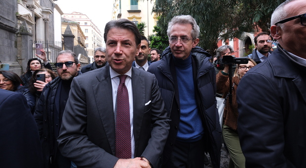 Il sindaco Gaetano Manfredi con Giuseppe Conte