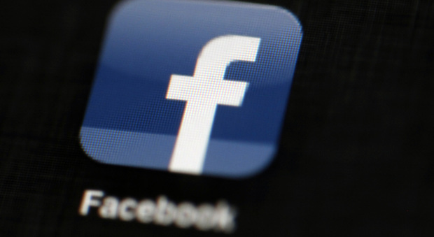 Facebook, le accuse choc dell'ex manager: "Bugie e disinformazione, sta distruggendo la società"