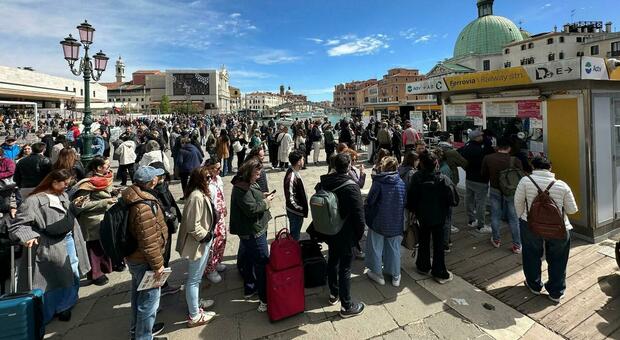 Ticket e cortei, sarà un 25 Aprile “caldo”: tutte le manifestazioni a Venezia