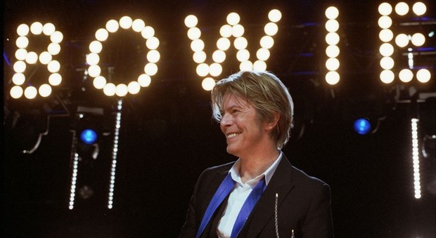 David Bowie, in arrivo un libro con scatti inediti e canzoni manoscritte