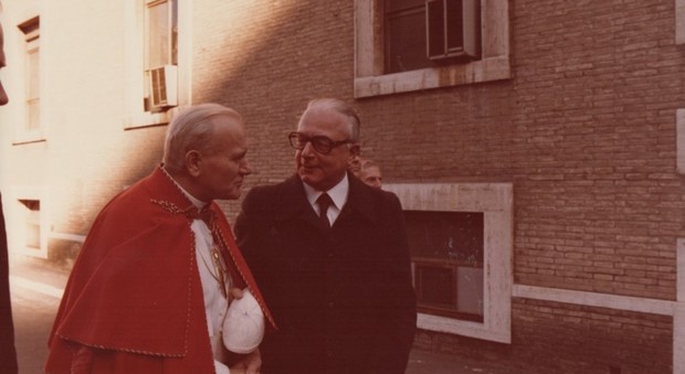 Il dottor Buzzonetti e Papa Wojtyla