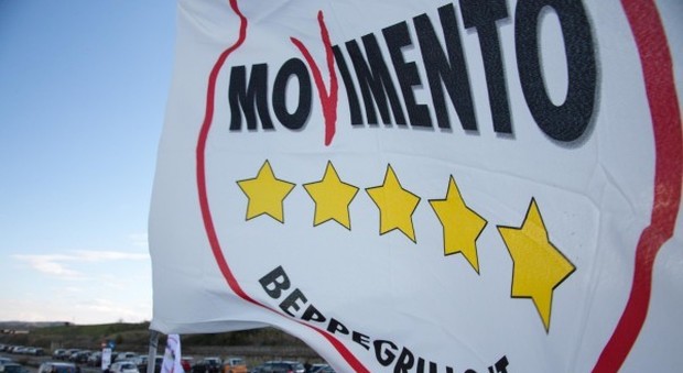 Comunali a Napoli, aspiranti candidati M5S presentano i documenti: oltre 50 in lizza