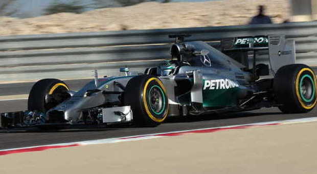 La Mercedes W05 di Nico Rosberg durante i test di oggi
