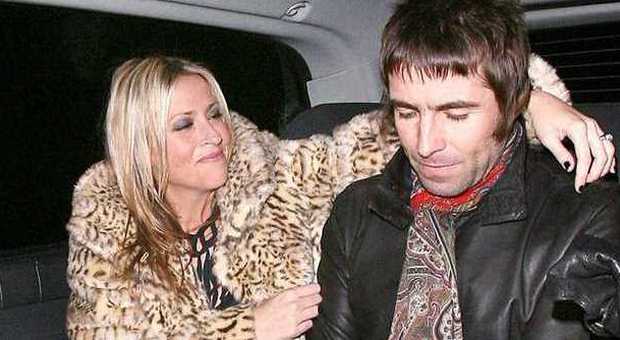 Liam Gallagher divorzia da Nicky Appleton: ​«Ha ammesso di averla tradita»