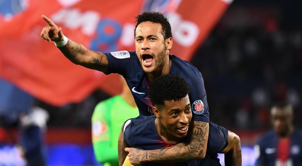 Psg, insulti social al Var: l'Uefa squalifica Neymar per 3 turni