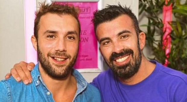 Alberto Nicoletti, “re della pizza”, arrestato per stupro con un amico: si fingevano gay per avvicinare le vittime
