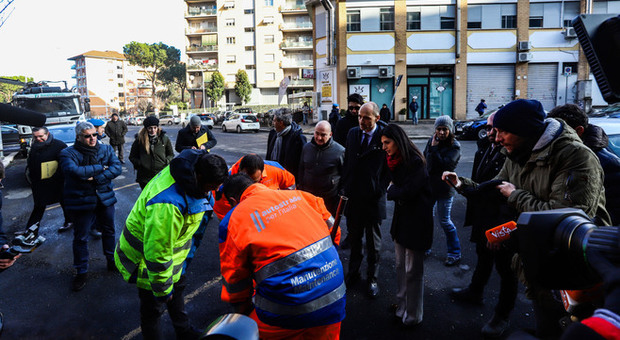 Detenuti al lavoro sulle strade di Roma: cureranno la manutenzione a Torre Spaccata, Corviale, Quartaccio e Aurelio