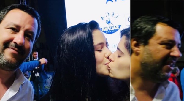 Salvini, Gaia e Matilde chiedono un selfie poi scatta il bacio lesbo: il ministro reagisce così FOTO