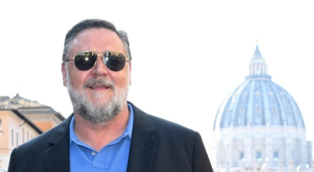 Expo 2030 a Roma, Russell Crowe testimonial: «Al mio segnale liberate l'umanità»