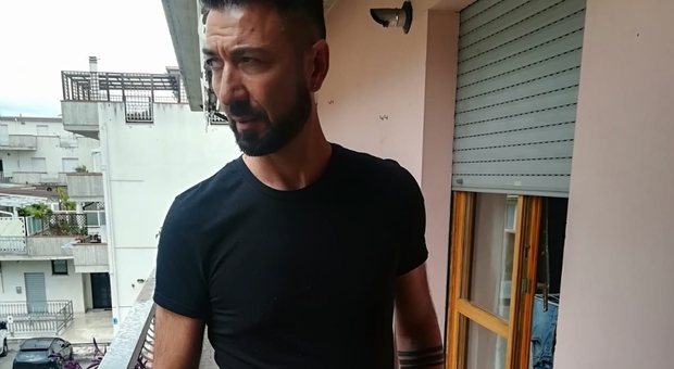 Delitto dell'ex carabiniere, interrogata un'intera famiglia. Sequestrata una moto