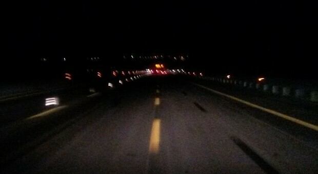 Autostrada chiusa nella notte