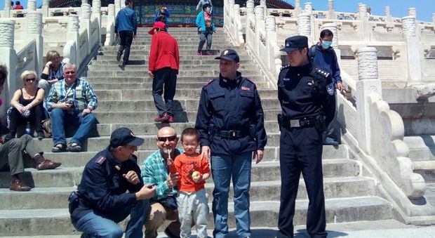 Poliziotti italiani a Pechino per venire incontro ai turisti connazionali: ecco l'iniziativa