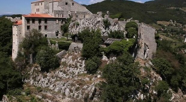 Riserva Naturale Navegna e Cervia, grande evento nel borgo medievale di Monte Antuni