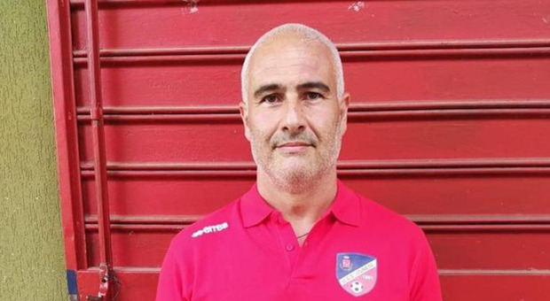 Sassari, allenatore di calcio muore d'infarto: Antonello Campus si accascia durante gli allenamenti