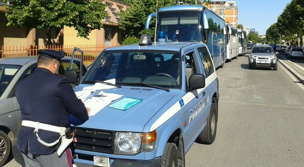 Montefiascone, autobus con la revisione scaduta: salta la gita per oltre 150 alunni