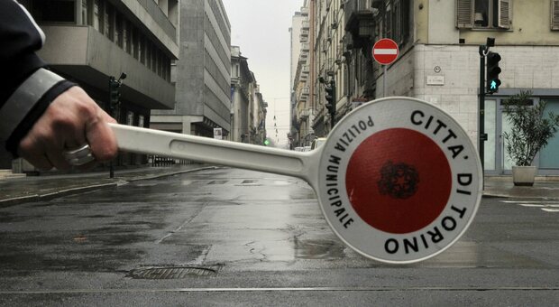 Torino, blocco del traffico confermato anche per la giornata di domani