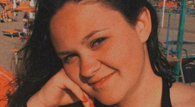Incidente a Castenaso, Irene Boruzzi morta investita a 19 anni mentre fa jogging: il guidatore era ubriaco