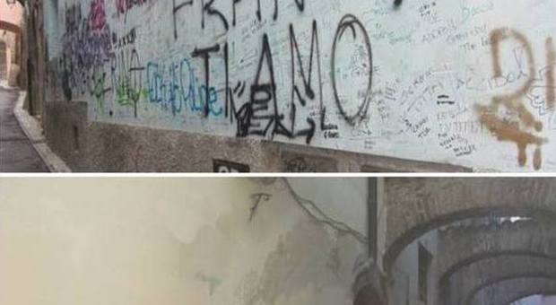 Spoleto, il Comune ripulisce i graffiti e un'inquilina chiede i danni