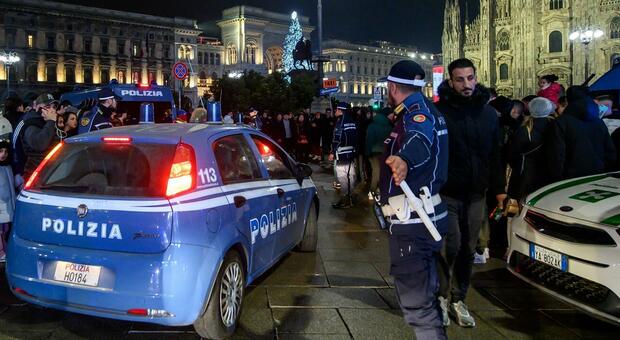 https://statics.cedscdn.it/photos/MED/37/00/8673700_22114825_polizia_milano.jpg