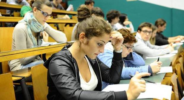Italia penultima in Europa per laureati: peggio solo la Romania
