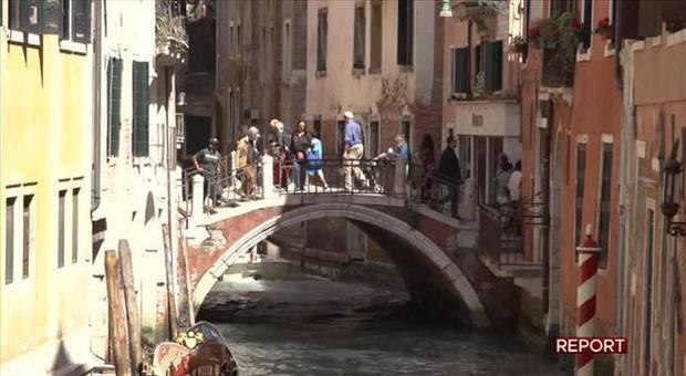 Report, inchiesta veneziana su Airbnb ed evasione fiscale