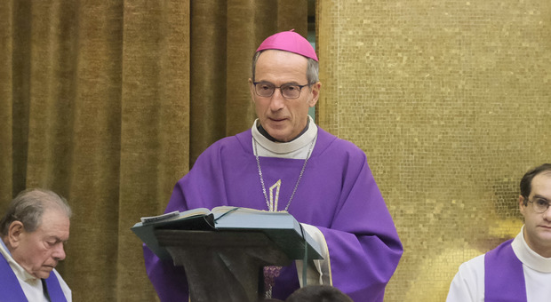 Mea culpa del vescovo di Belluno: «Chiedo scusa a tutti i divorziati»