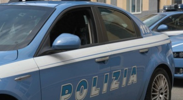 Rapina e aggredisce 83enne nel Casertano: arrestato