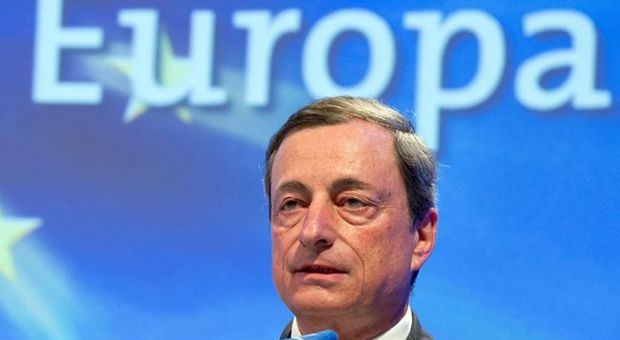 Draghi torna a chiedere più riforme strutturali: “la politica monetaria da sola non basta”