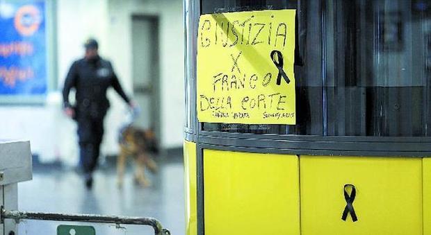 Napoli, ucciso a bastonate per la pistola: arrestati i carnefici del vigilantes