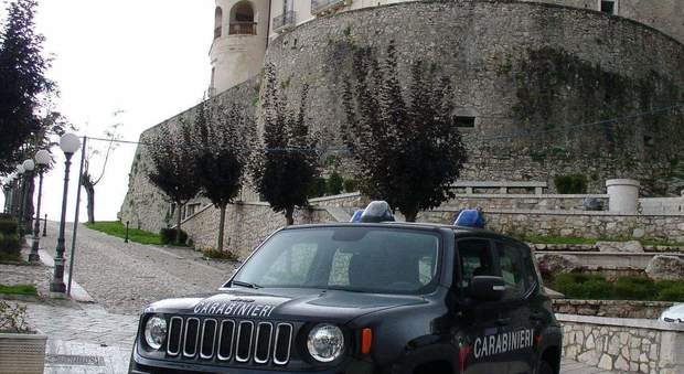 La prima Jeep Renegade al comando carabinieri di Gesualdo
