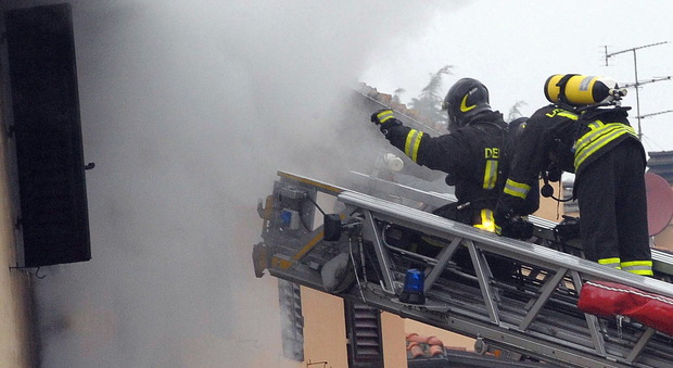 Ferrara, esplosione in un poligono di tiro, tre morti: feriti due pompieri