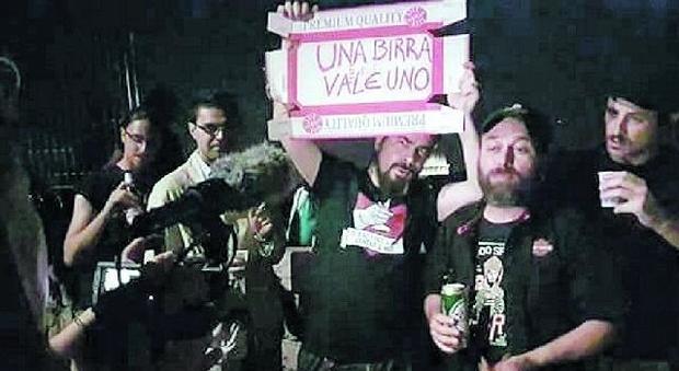 Ordinanza anti-alcol a Roma, ricorsi e flashmob contro la decisione della Raggi