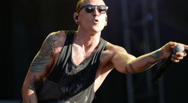 Morto suicida il cantante del Linkin Park