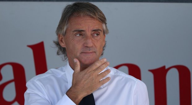 Inter, Mancini non ci sta: «Solo in Italia vengono squalificati gli allenatori»