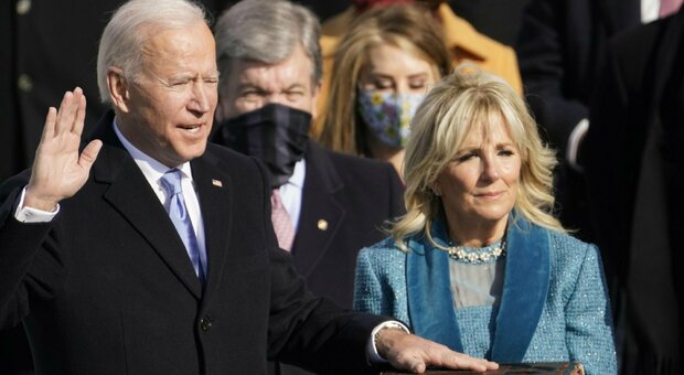 Biden, Jill è positiva al Covid, il presidente risulta negativo. Quali sono le condizioni di salute della first lady