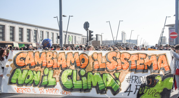 Clima, in quindicimila a Padova: adulti e bambini per la salvaguardia dell'ambiente