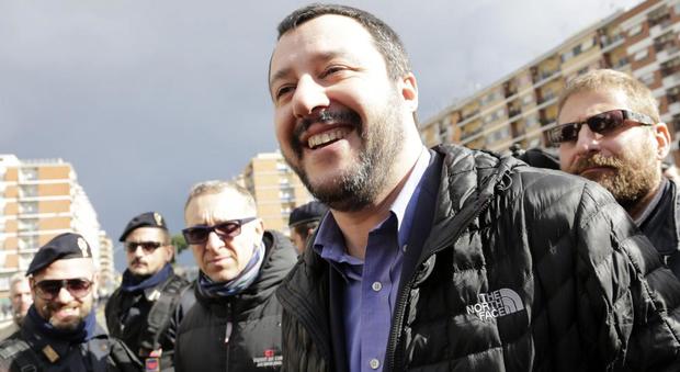 Campidoglio, Salvini scarica Bertolaso: "Non può essere il nostro candidato"