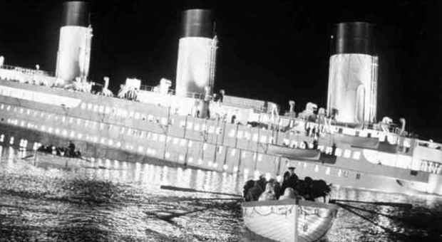 Sopravvissuta Titanic, lettera all'asta a 12 mila dollari: fuggì con scialuppa semivuota