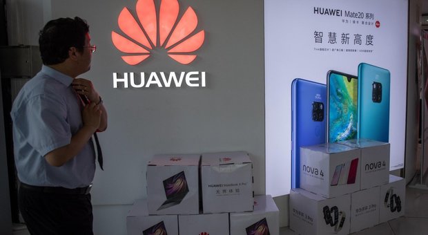 Google e big Usa scaricano Huawei. I cinesi: aggiornamenti software e sicurezza garantiti