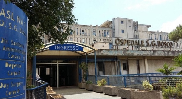 Covid a Napoli, la rivolta dei primari: «San Giovanni Bosco ospedale fantasma»